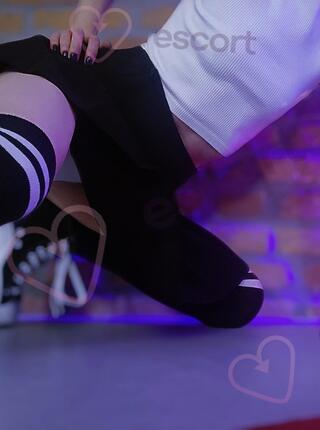 FOOTJOB - escort Katowice