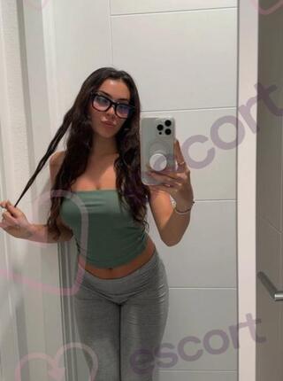 Jennifer - escort Frankfurt