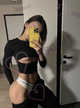 Johnson Melly - escort Erfurt