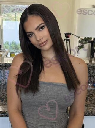 Sharon - escort Frankfurt