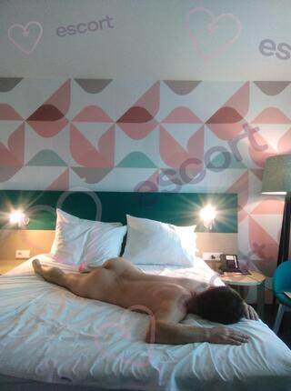 Bartek - Masaż Erotyczny Wrocław - escort Wroclaw