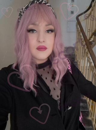 masaż z niespodzianką kinderka - escort Warsaw