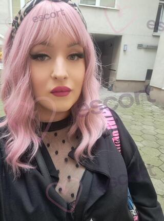 Z penisem Masaż - escort Warsaw