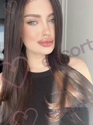 Lilia - escort Varsovia