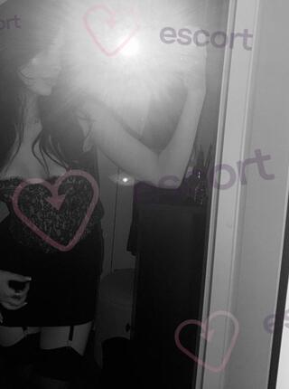 Lilia - escort Warsaw