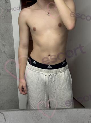 Dominik - escort Poznań