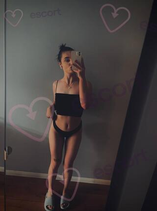 Nika - escort Breslavia