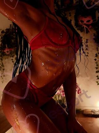 Niki - escort Varsovia