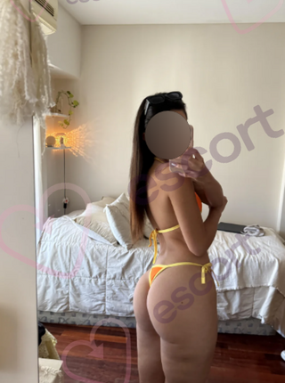 Napalona przejazdem Zrobione Cycki - escort Varsovia