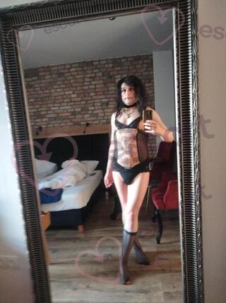 Karina - escort Poznan