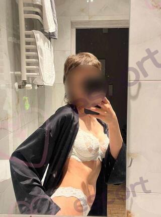 Marta - escort Warsaw