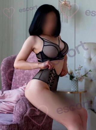Nikol - escort Warszawa