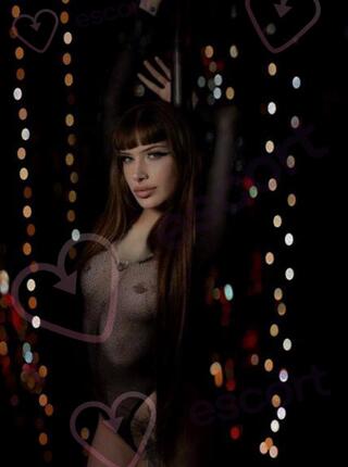 Viki - escort Warsaw