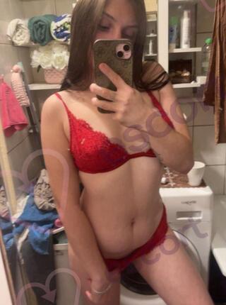 Namiętna Królewna - escort 