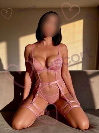 Amelia - escort Cracow