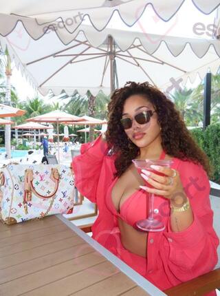 Meckna - escort Wiesbaden