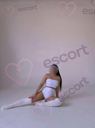 Sniazhanna - escort Breslau