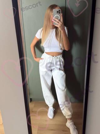 Emilia - escort Poznan