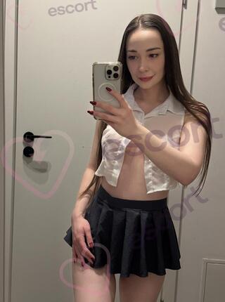 Adelina - escort Cracow