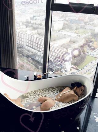 Matka i Córka - escort Wroclaw