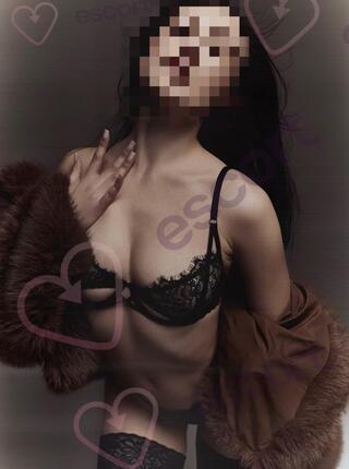 Adelina VIP 800 - escort Warsaw