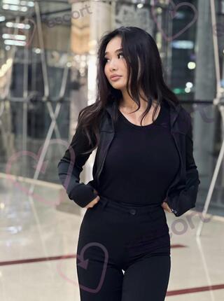 Hot Asian - escort Radom