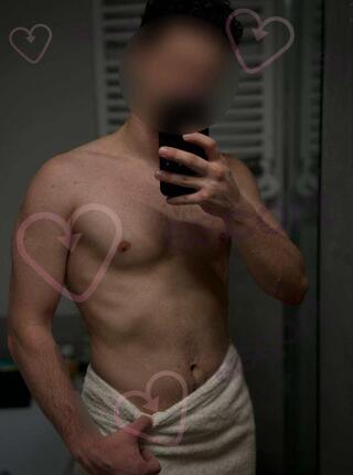 Asti - escort Cracovia