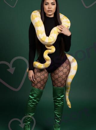 Daniela Latina - escort Wroclaw