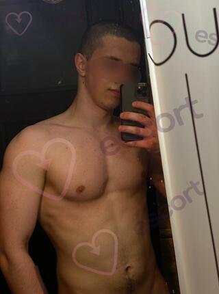 Asti - escort Cracow