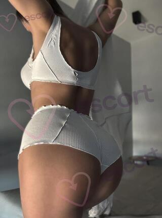 Maja - escort Wroclaw