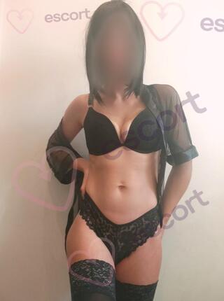 Mokre majteczki stówka - escort 