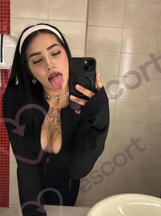 NOWA DZIWKA ! - escort 