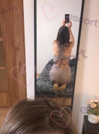 Naturalna Bogini - escort Varsovie