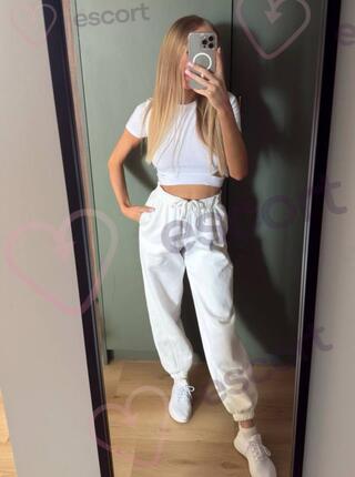 Emilka - escort Poznan