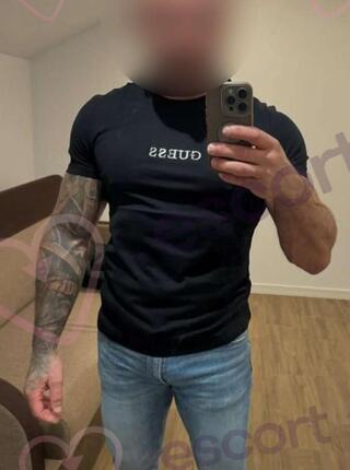 Michał DYSKRETNIE - escort Cracow