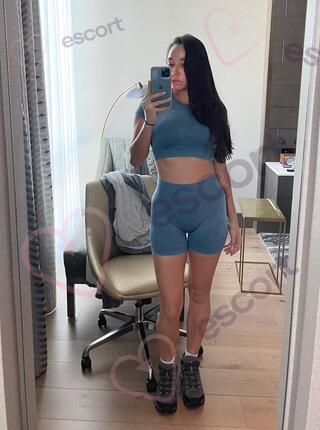 Karley - escort Aachen