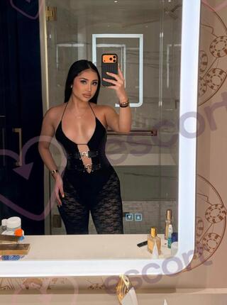 Leonie - escort Friedrichshafen