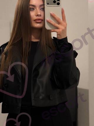 Rianna - escort Rzeszow