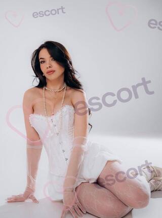 Rianna - escort Rzeszow