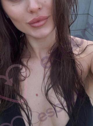 Rianna - escort Rzeszow