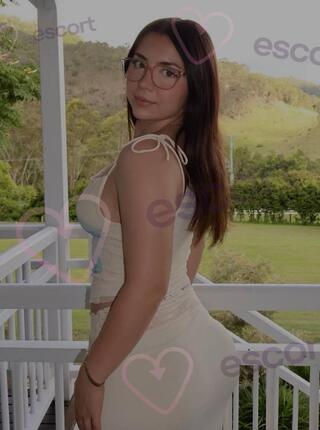 Lily Thomas - escort Kitchener