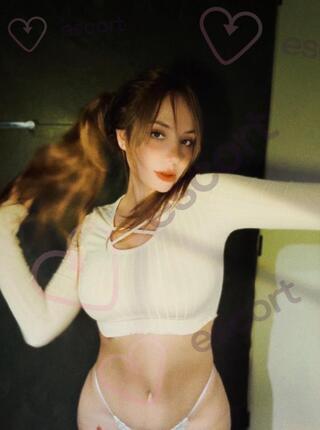 Adeline - escort Bielefeld