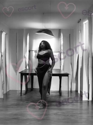 czarna HOT NURU - escort Wroclaw