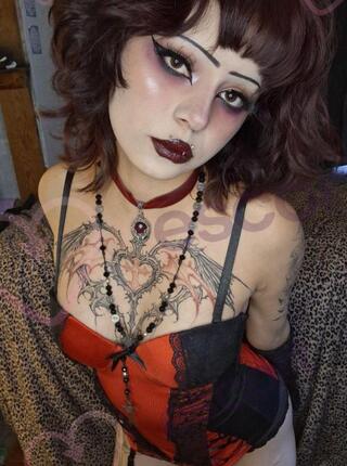 Sylwester z Giią - escort 