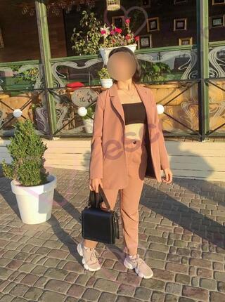 Naturalna VIP - escort Varsovia