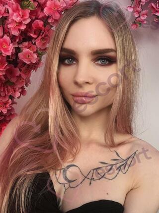 Ameli-Parlament-massage - escort Warsaw