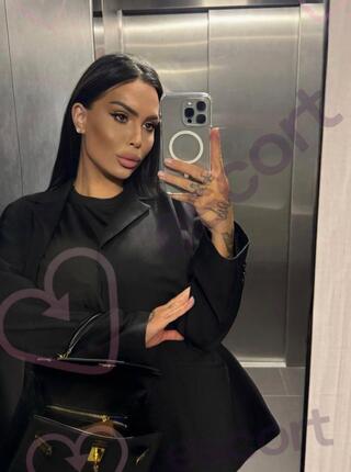 Eva - escort Varsovie