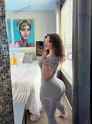 Leonie - escort Besançon