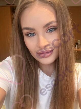 Arina - escort Poznan