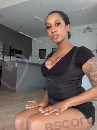 Your Paris - escort Durres